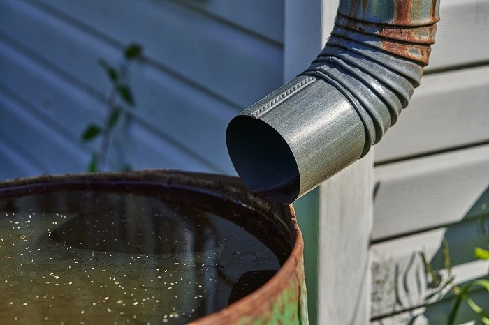 Kaj moramo vedeti o hišni kanalizaciji in izrabi deževnice?